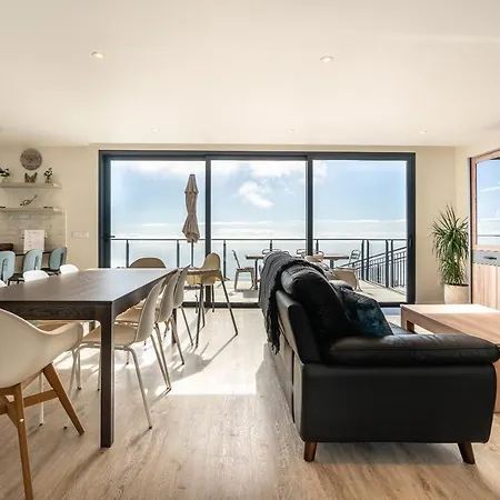 Casa Bella Vista - Calheta Ferienhaus