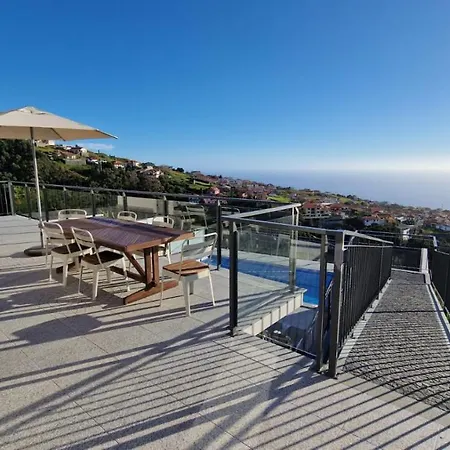 Casa Bella Vista - Calheta Ferienhaus *